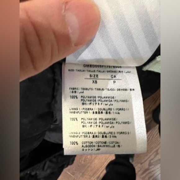 Off white down jacket size Xs - Picture 4 of 6